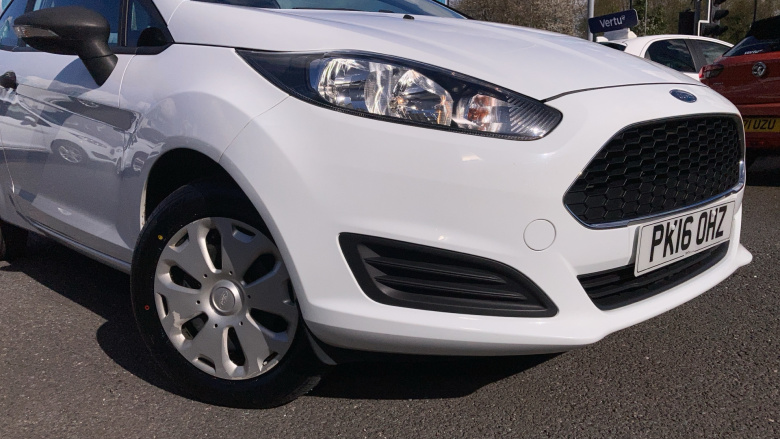 Ford Fiesta 1.25 Studio 3dr Petrol Hatchback